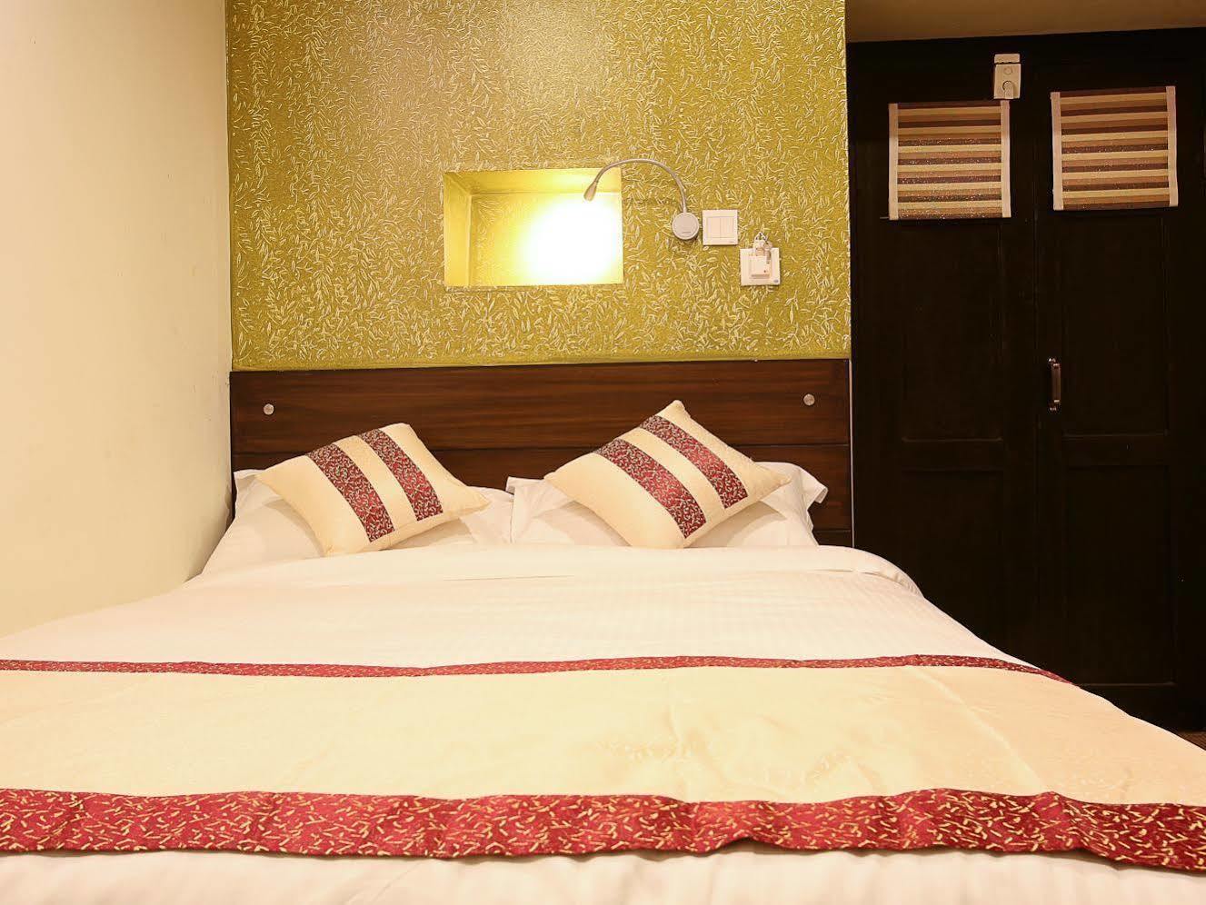 Hotel Heranya Κατμαντού Εξωτερικό φωτογραφία